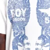 T-shirt Foot Print